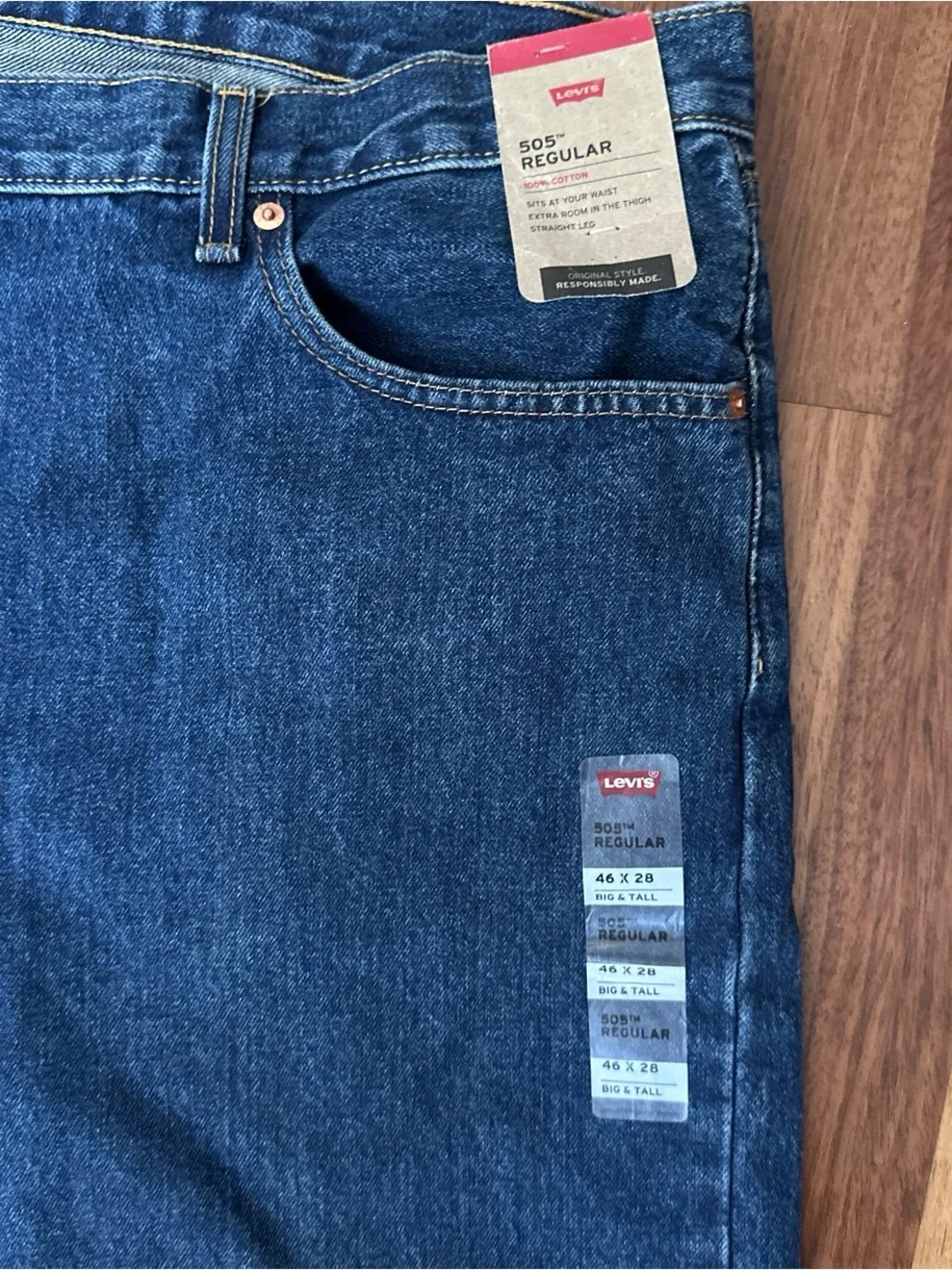Levi's Men's Relaxed Fit Dark Blue Denim Jeans